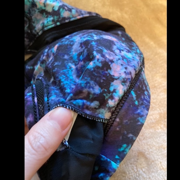 3/$15 - Fabletics Small Sports Bra Galaxy Mesh - Picture 5 of 8